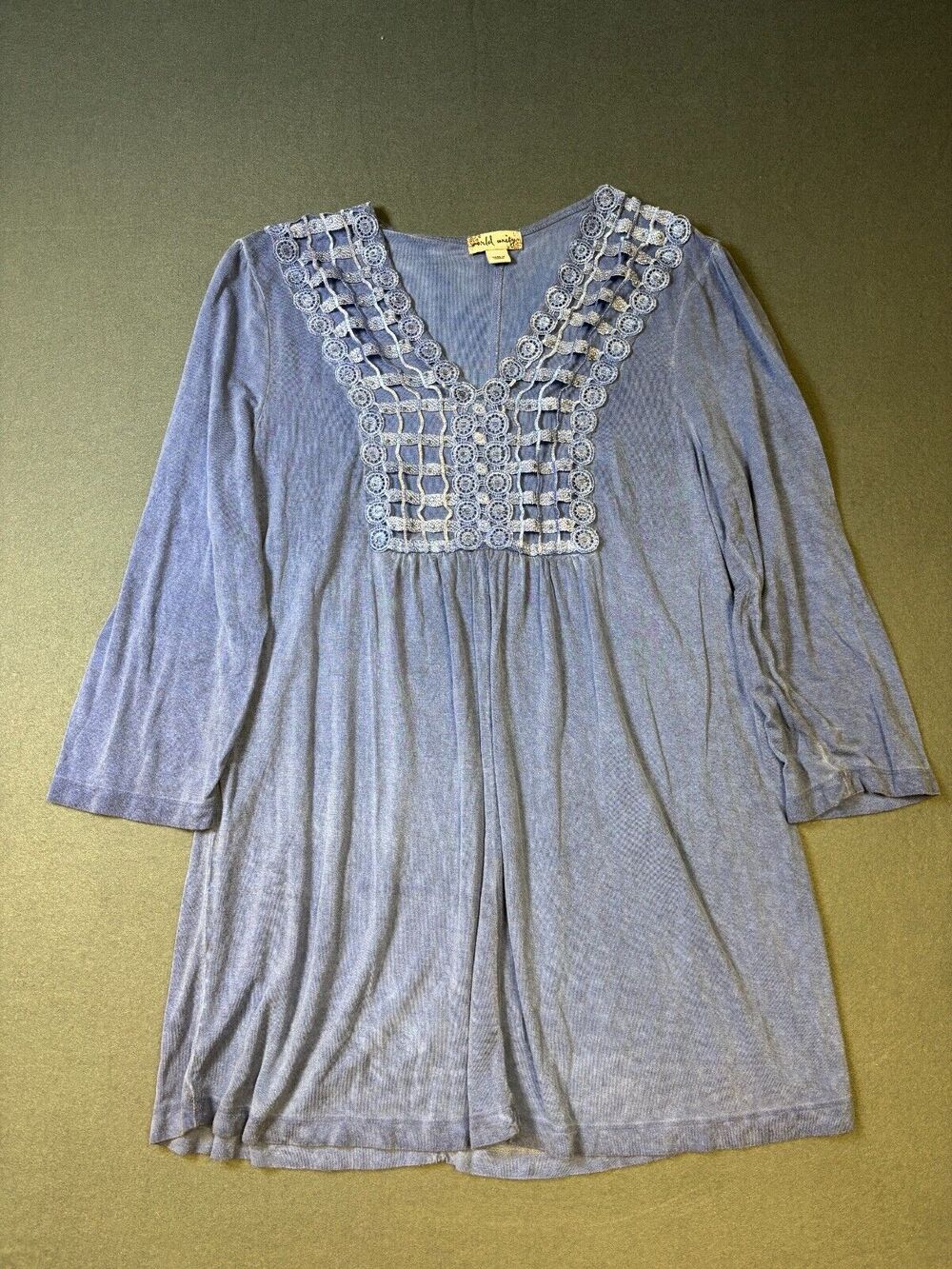 *World Unity 3/4 Sleeve V-neck Tunic Top Embroidered Blue Women's Size L